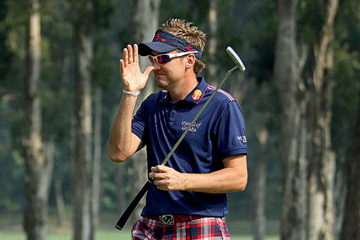 Poulter pokes fun at McIlroy during the third round of the 2010 HK Open