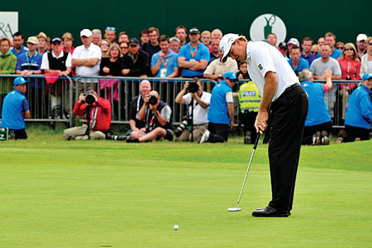 Els rolls in this 12-foot putt on the final green at Lytham