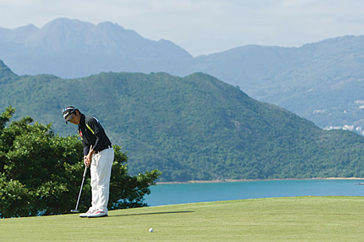 Mizuno shot a brilliant 62 at Discovery Bay Golf Club for a new amateur course record