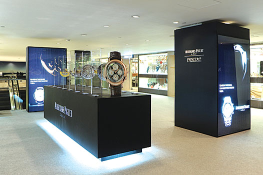 A disassembled Audemars Piguet Calibre 2885 structure was displayed at the exhibition
