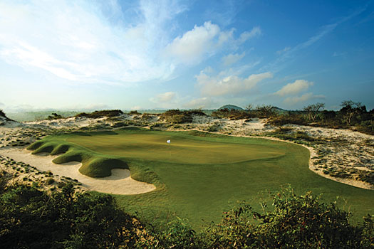 The mighty 615-yard par-5 10th at The Bluffs, Ho Tram