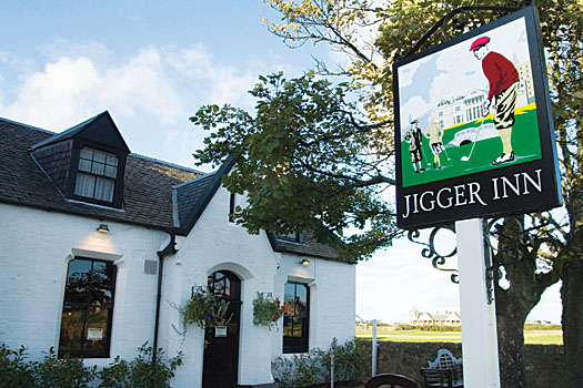 The Jigger Inn lies adjacent to the 17th fairway of the Old Course
