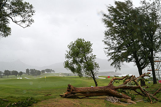 High winds and rainfall, eliminated any hope of the tournament being completed before darknes
