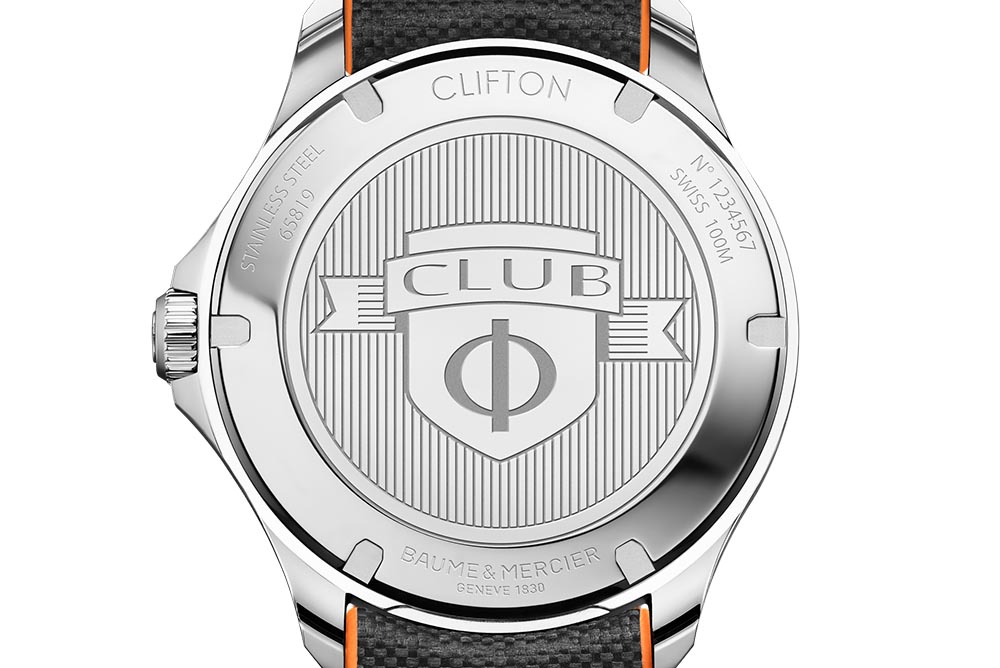The color schemes (black, white, blue) make the Clifton Club a fully polyvalent watch