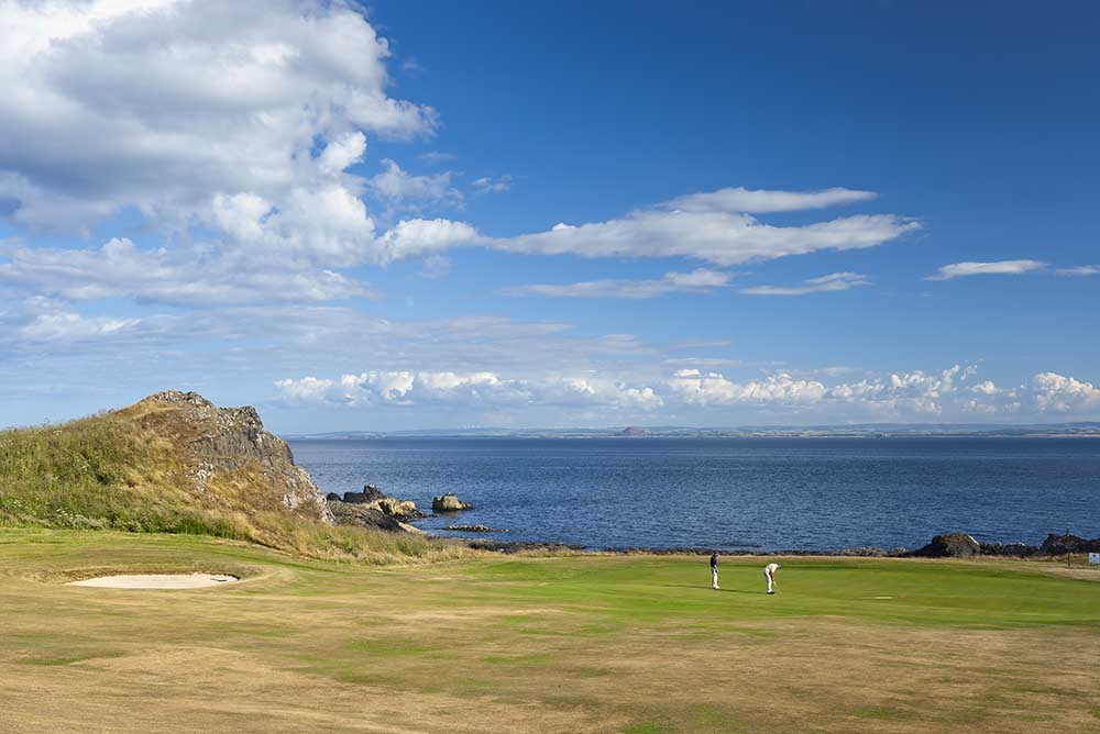 The 10th hole of Elie