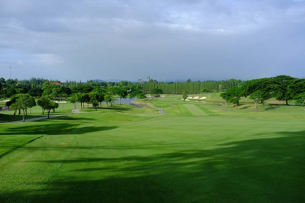 Hole 5 is a very testing uphill par-4 the Black Mountain East Course