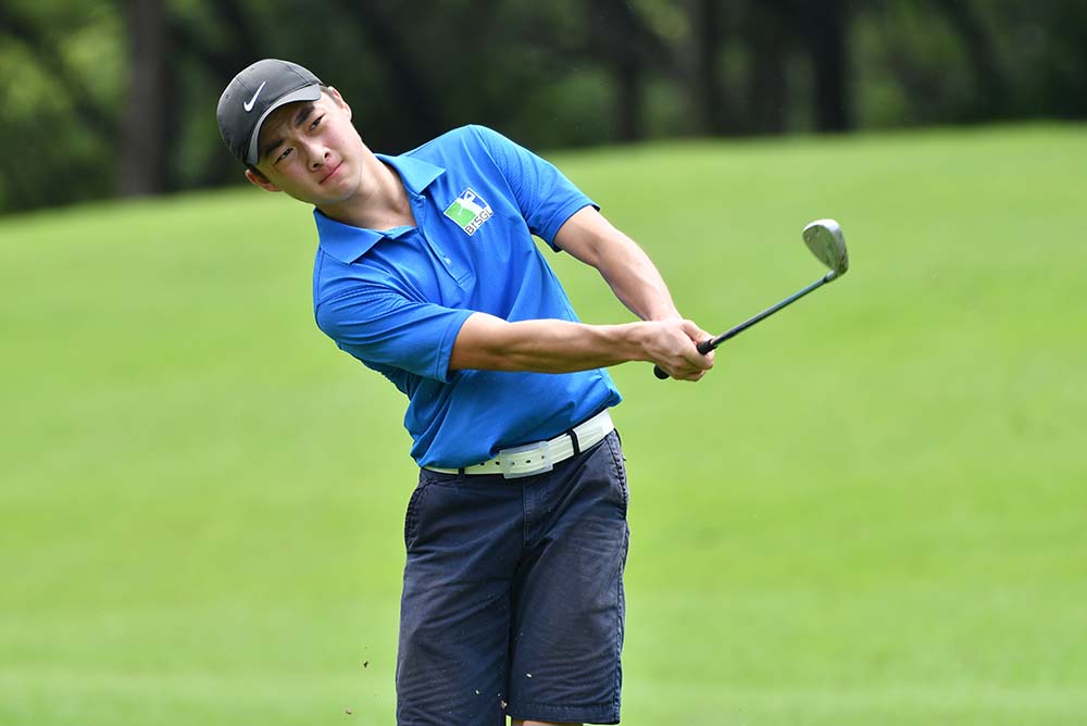 Jason Fan won a three-way playoff to claim the overall boy’s title