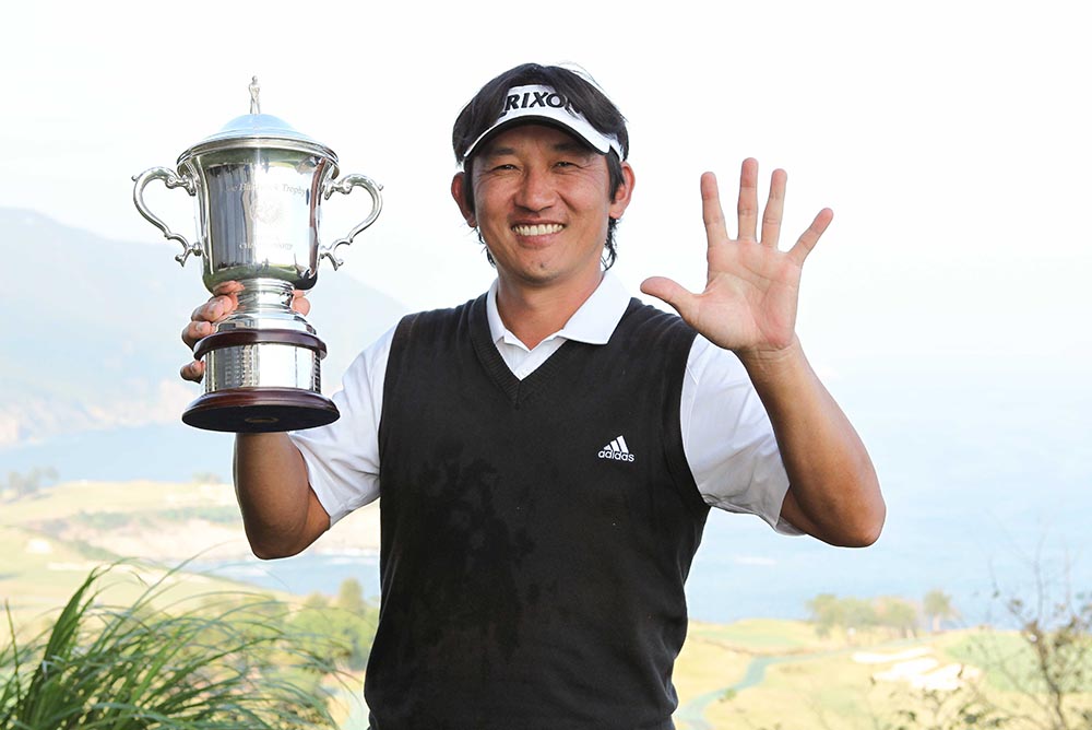 Unho Park claims his fifth title in six years